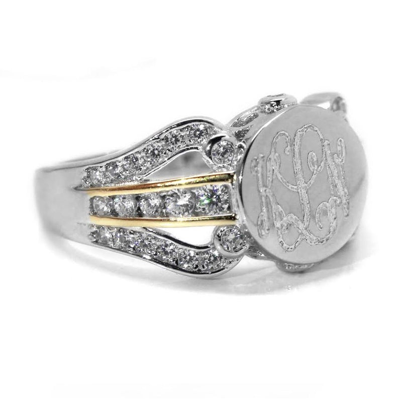 Lucia: Elegant Sterling Silver Circle Ring