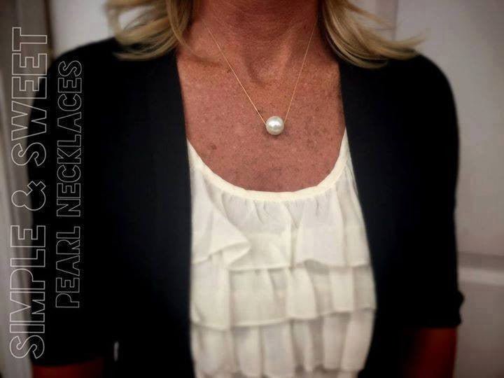 Simple Pearl Necklace