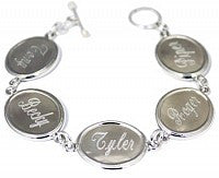 Mothers Day Bracelet: Oval