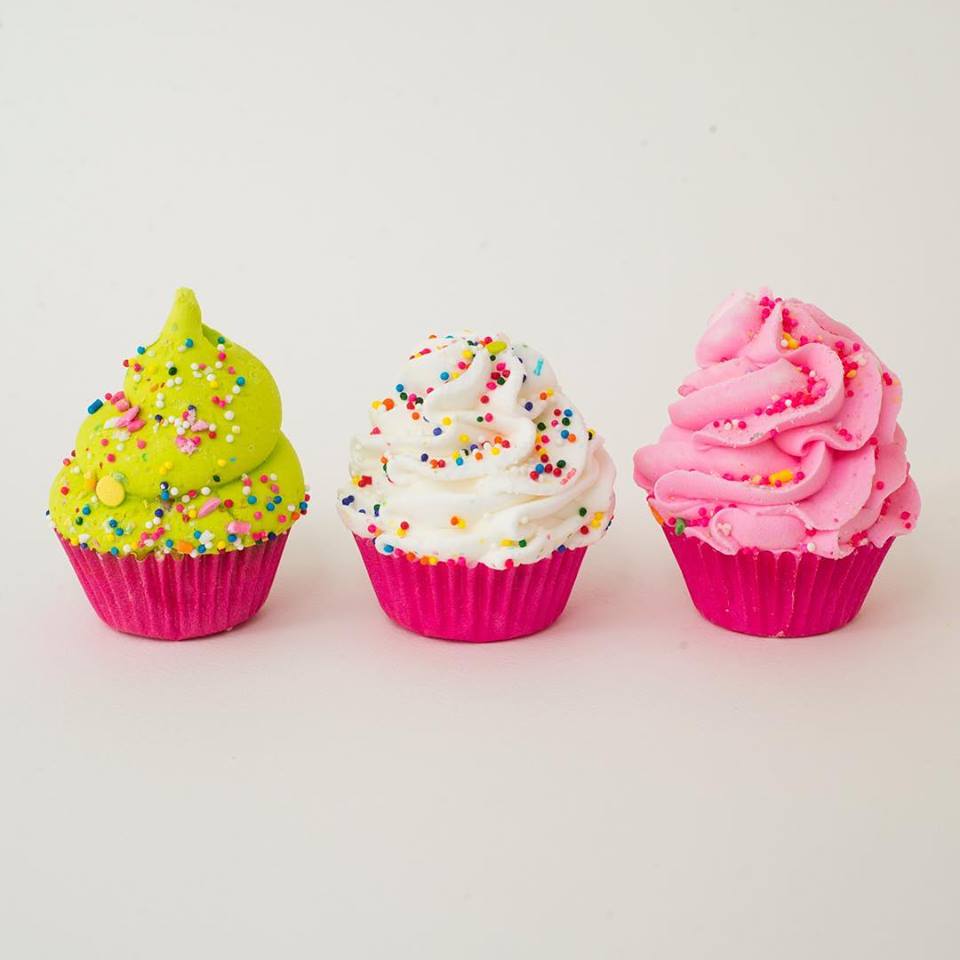 Mini Cupcake Bath Bombs: Singles