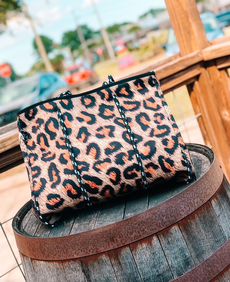 Simply Southern: Neoprene Totes – KK's