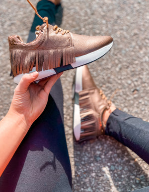 Pepa: Fringe Sneakers