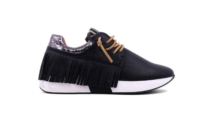 Pepa: Fringe Sneakers