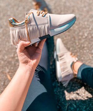 Pepa: Fringe Sneakers